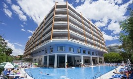 Neu Angebot! 20% Rabatt Hotel Piramide Salou